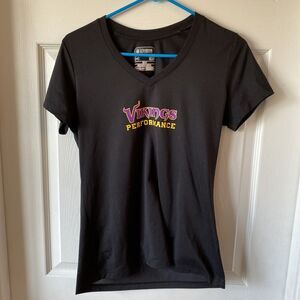 Under Armour Combine Authentic Women’s Minnesota Vikings Small Loose T Shirt